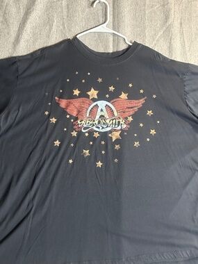 Aerosmith Vintage-Style Winged Logo & Stars Graphic Tee - 3X Plus Size